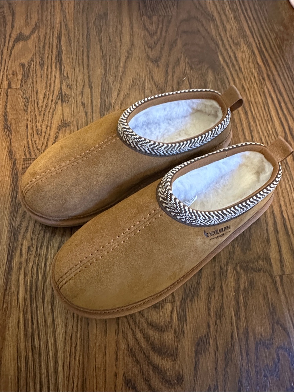 Koolaburra by UGG Chestnut Suede plush-Lined Slip-On Loafers